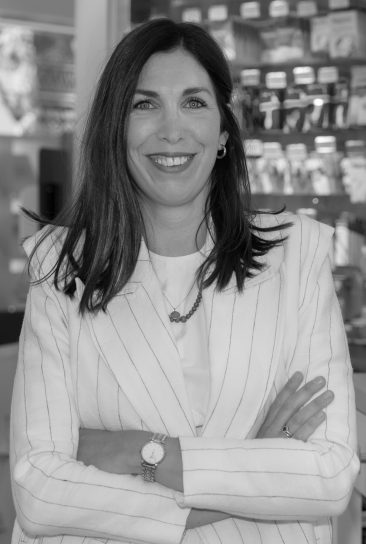 6. Mariv&iacute; Ruiz RESPONSABLE DE LA OFICINA DE FARMACIA