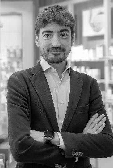 7. Francisco S&aacute;nchez RESPONSABLE DE CONSULTOR&Iacute;A Y DESARROLLO